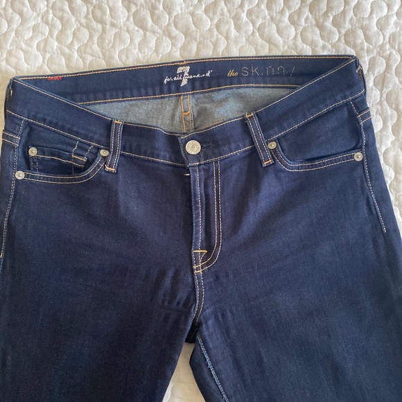 7 for all mankind dark skinny jeans. Size 28. “the skinny”. - Picture 1 of 2
